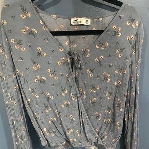 Hollister Crossover Crop Top